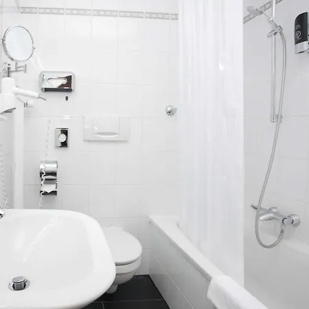 Centro Mondial City, Trademark Collection By Wyndham Hotel München