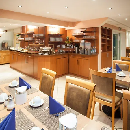 Mondial Hotel Munich
