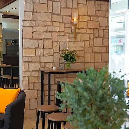 Mondial Otel