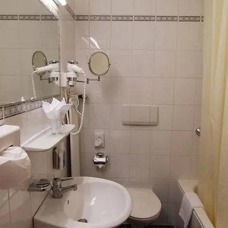 Centro Mondial City, Trademark Collection By Wyndham Hotel 3*