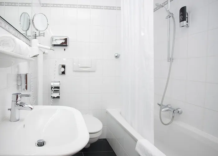 Centro Mondial City, Trademark Collection By Wyndham 3*
